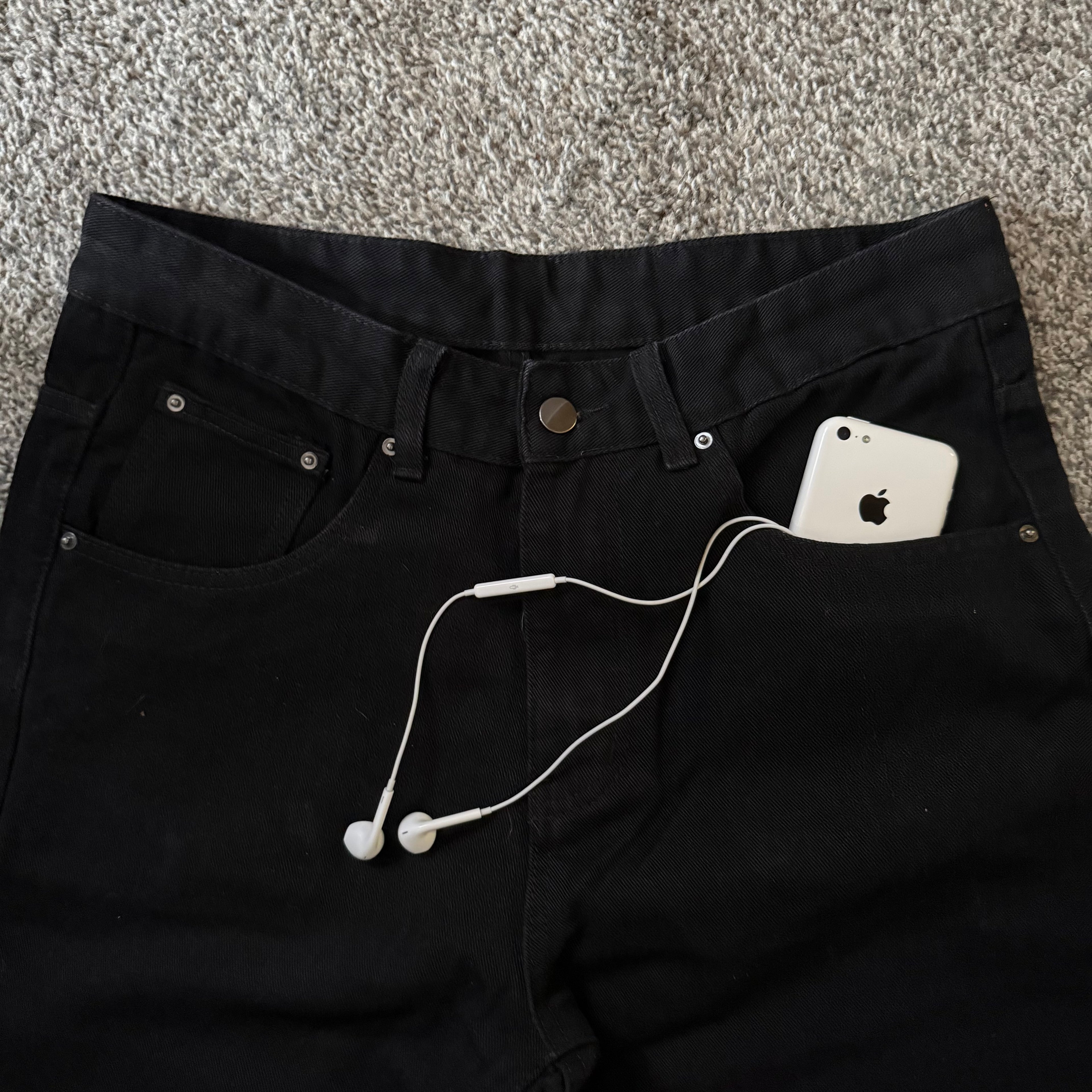 “lost” flare jeans